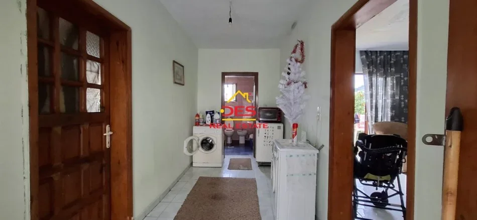 Vlore, shitet shtepi 2+1 Kati 0, 78 m² 53.000 € (Rruga Bilbil Ceno)