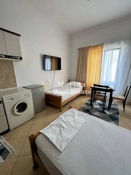 Tirane, jepet me qera garsonier Kati 5, 40 m² 280 € (Rruga 5 Maji)