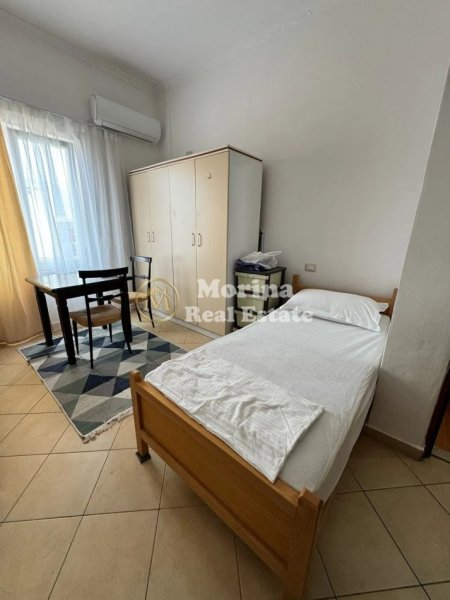 Tirane, jepet me qera garsonier Kati 5, 40 m² 280 € (Rruga 5 Maji)