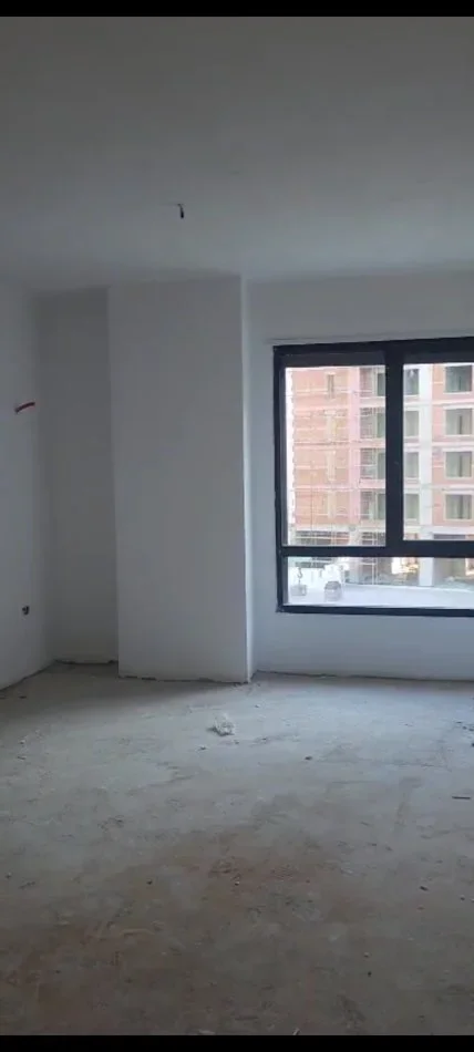 Tirane, shitet apartament 1+1+Ballkon Kati 2, 122 m² 171.000 € (5 maji)