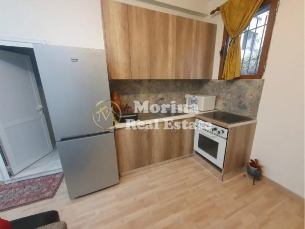 Tirane, jepet me qera shtepi 1+1 Kati 1, 65 m² 400 € (Selite/ Universiteti Marin Barleti)