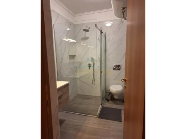 Qera, Apartament 2+1+2, Blloku, Sami Frashëri, Tiranë.