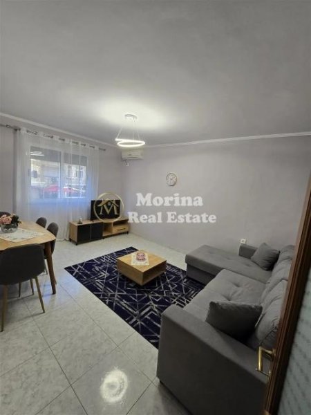 Tirane, jepet me qera apartament 1+1 Kati 2, 56 m² 600 € (Ali Demi)