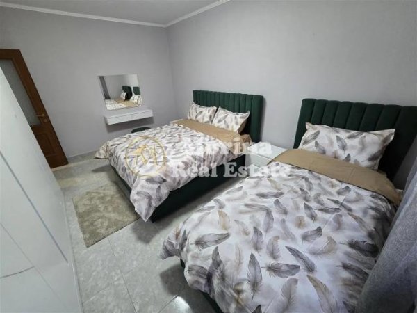 Tirane, jepet me qera apartament 1+1 Kati 2, 56 m² 600 € (Ali Demi)