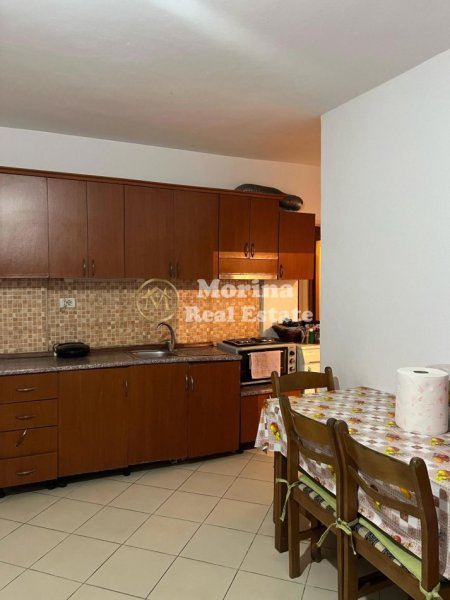Tirane, jepet me qera shtepi 1+1 Kati 1, 55 m² 250 € (Qytet Studenti)