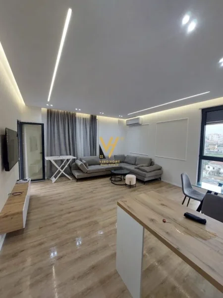 Tirane, jepet me qera apartament 2+1+Ballkon Kati 3, 102 m² 1.000 € (PORCELAN)