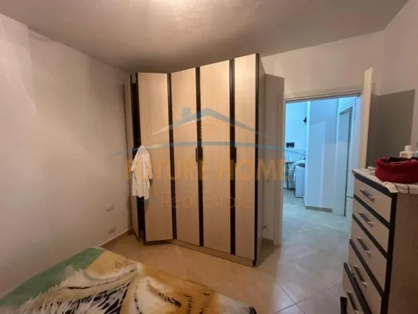 Durres, shitet apartament 1+1+Ballkon Kati 5, 64 m² 85.000 € (durres qender)