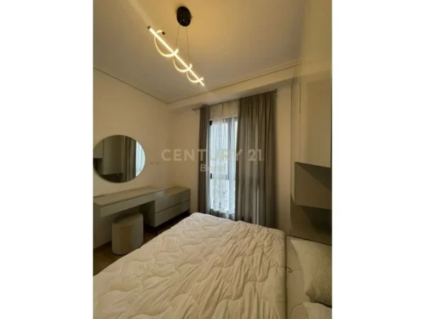 Tirane, shes apartament 1+1 , 69 m² 160.000 € (Kompleksi Arlis, Rruga e Dibres)