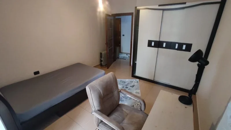 Tirane, jepet me qera apartament 2+1 Kati 2, 110 m² 700 € (SELVIA)