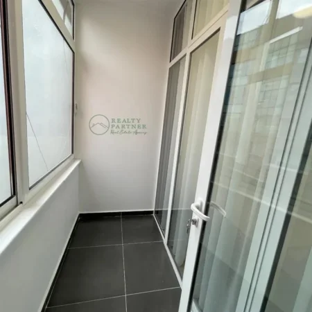 Tirane, shitet apartament 2+1+Ballkon Kati 7, 96 m² 150.000 € (Rruga Dritan Hoxha)