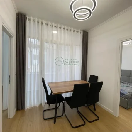 Tirane, shitet apartament 2+1+Ballkon Kati 7, 96 m² 150.000 € (Rruga Dritan Hoxha)