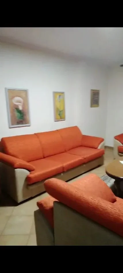 500 €Jepet me Qera Super Apartamenti 1+1 ne Medrese