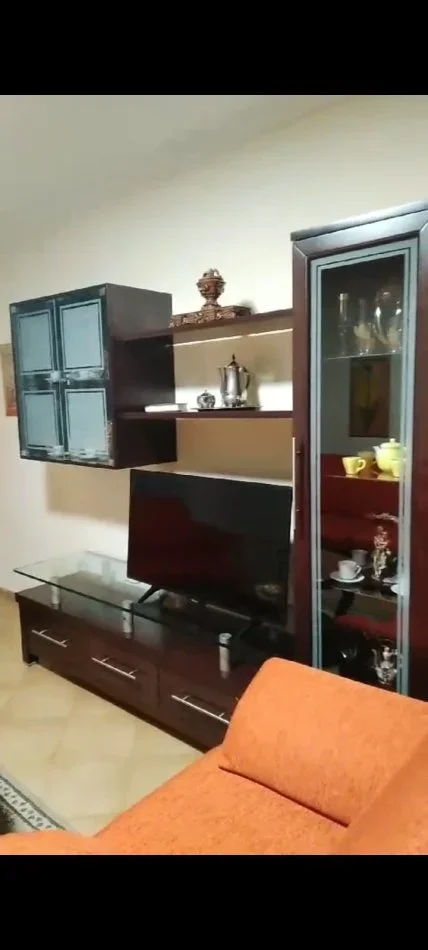 500 €Jepet me Qera Super Apartamenti 1+1 ne Medrese