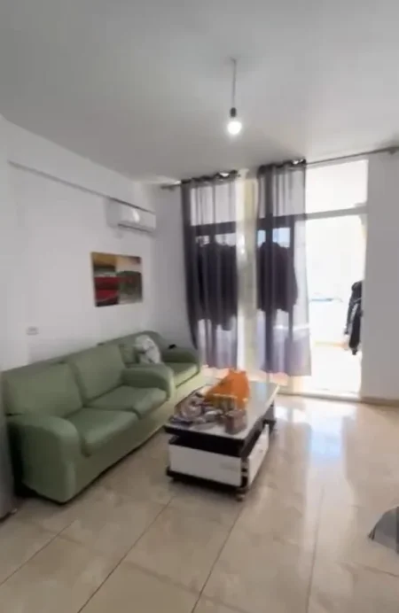 Tirane, shitet apartament 1+1 Kati 3, 42 m² 6.700.000 € (Sokrat Miho prane Vila L 2)