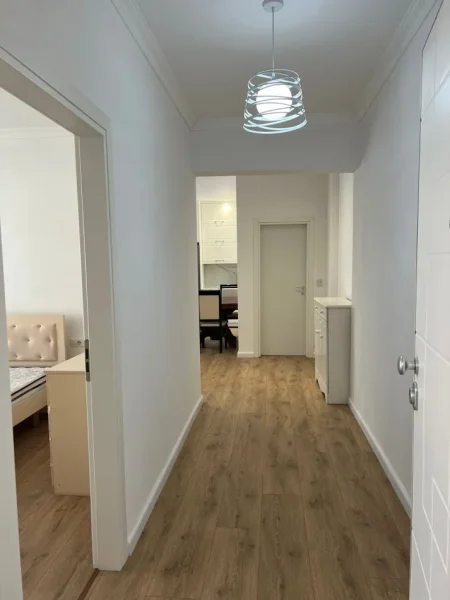 Tirane, jepet me qera apartament 2+1 Kati 5, 80 m² 400 € (Fresk)