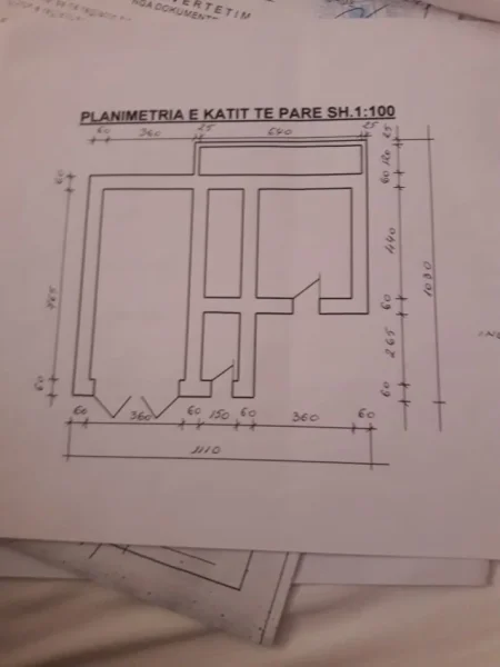 Berat, shitet shtepi 2 Katshe , 105.000 €