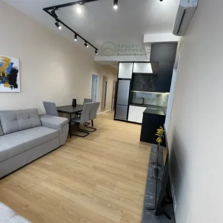 Tirane, shitet apartament 2+1+Ballkon , 88 m² 141.000 € (Rruga Dritan Hoxha)