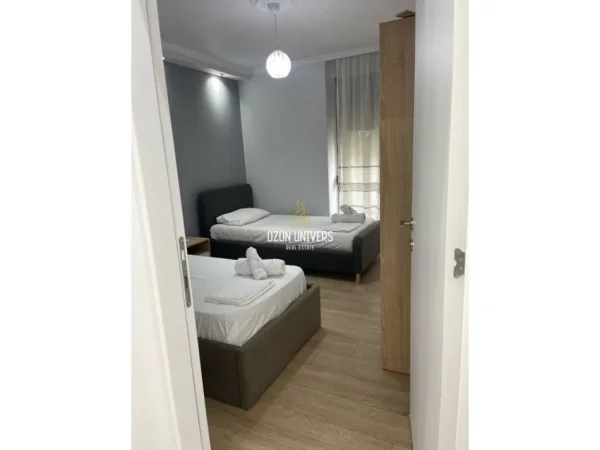 Tirane, shitet apartament 2+1 Kati 2, 103 m² 250.000 € (Pazari I RI)