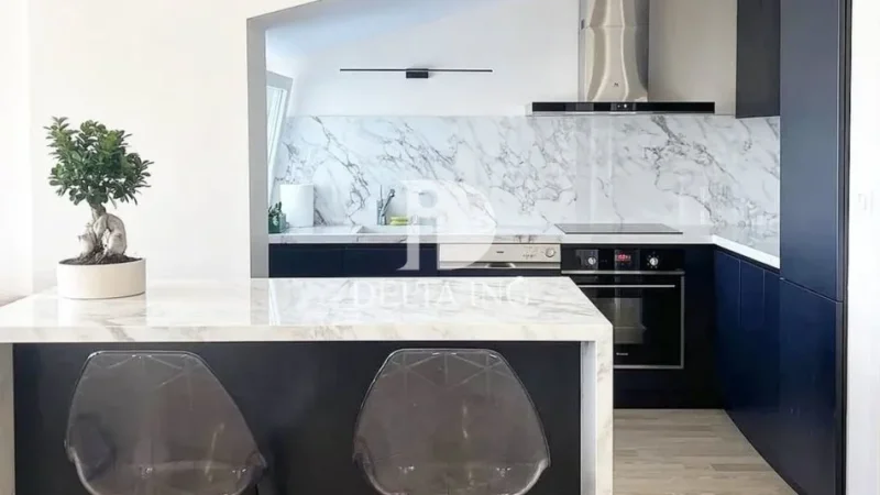 Tirane, shitet apartament 2+1 Kati 2, 140 m² 370.000 € (TEG)