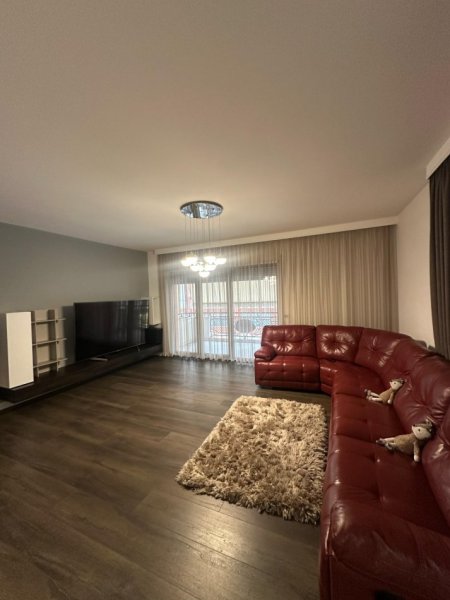 Tirane, shitet apartament 2+1+Ballkon Kati 5, 129 m² 355.000 € (Kompleksi Delijorgji)