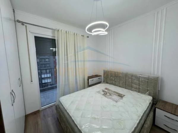 Tirane, shitet apartament 1+1 Kati 8, 55 m² 100.000 € (Kompleksi Jolla, Astir)
