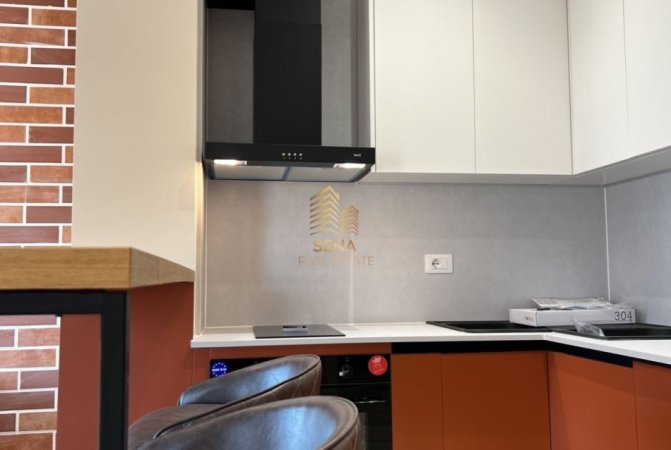 Tirane, jepet me qera apartament 1+1+Ballkon Kati 6, 55 m² 800 € (Rruga Karl Gega)