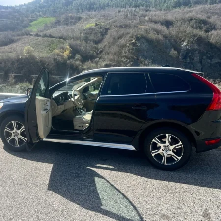 Tirane, shes SUV | Fuoristrad | Xhip volvo xc 60 Benzin+Gaz, e zeze automatik Kondicioner 10.500 € i diskutueshem