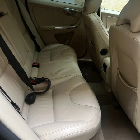 Tirane, shes SUV | Fuoristrad | Xhip volvo xc 60 Benzin+Gaz, e zeze automatik Kondicioner 10.500 € i diskutueshem