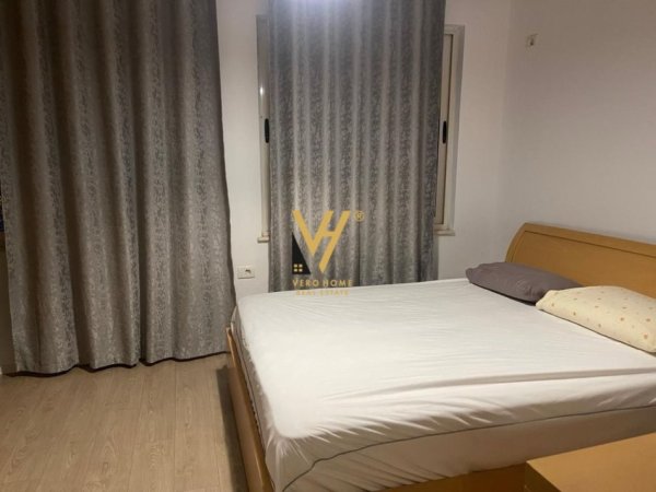 Tirane, jepet me qera apartament 1+1+Ballkon Kati 4, 65 m² 600 € (DON BOSKO)