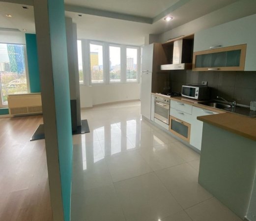 Tirane, jepet me qera ambjent biznesi Kati 4, 110 m² 1.200 € (Piramida,Tiranë)