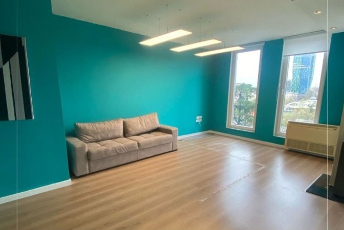 Tirane, jepet me qera ambjent biznesi Kati 4, 110 m² 1.200 € (Piramida,Tiranë)