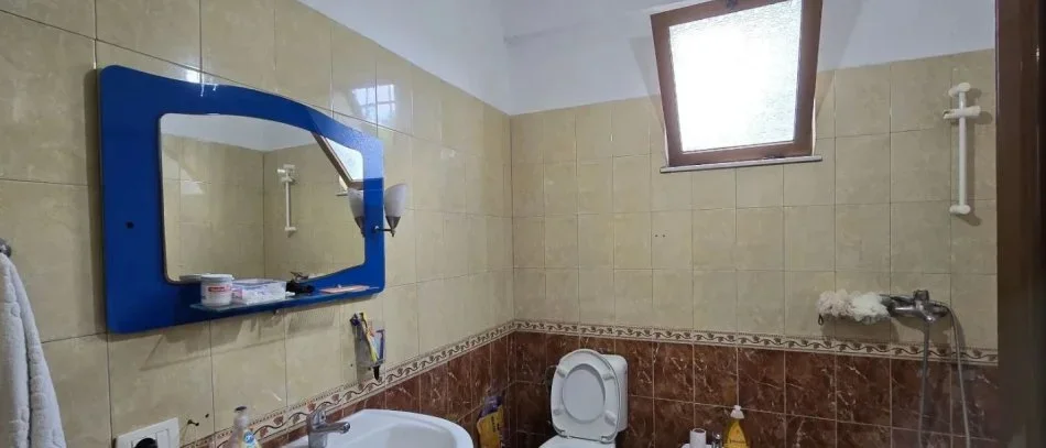 Tirane, shitet apartament 3+1 , 110 m² 135.000 € (Kthesa e Kamzes)