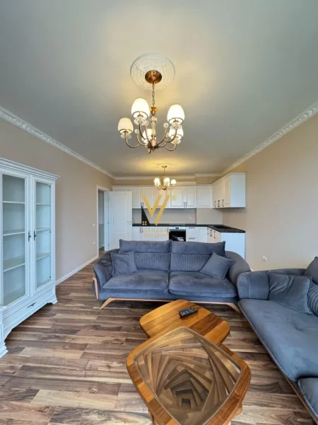 Tirane, shitet apartament 2+1+Ballkon Kati 2, 123 m² 250.000 € (LIQENI THATE)