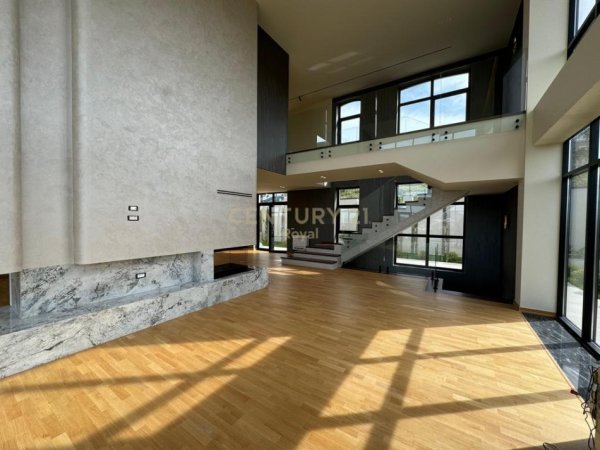 Tirane, jepet me qera Vile 2 Katshe , 600 m² (PRANE ROLLING HILLS)