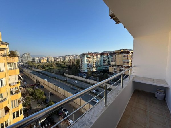 Tirane, shes apartament 1+1+Aneks+Ballkon Kati 9, 76 m² 182.000 € (Komuna e Parisit)