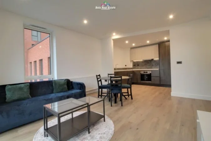 Tirane, jepet me qera apartament 1+1+Ballkon , 66 m² 400 € (paskuqan)