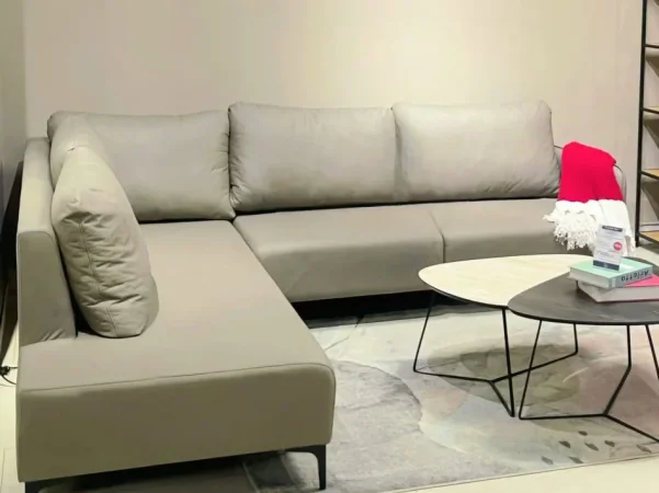 Tirane, jepet me qera apartament 2+1 Kati 7, 75 m² 500 € (astir)