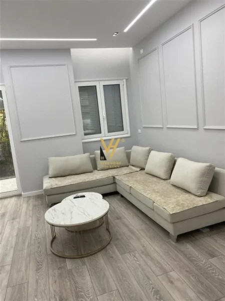 Vlore, shitet apartament 2+1+Ballkon Kati 2, 112 m² 230.000 € (VLORE)