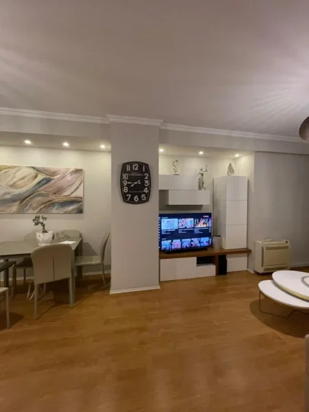 Tirane, shitet 2+1+Aneks+Ballkon Kati 6, 93 m² 140.000 € (Astir)