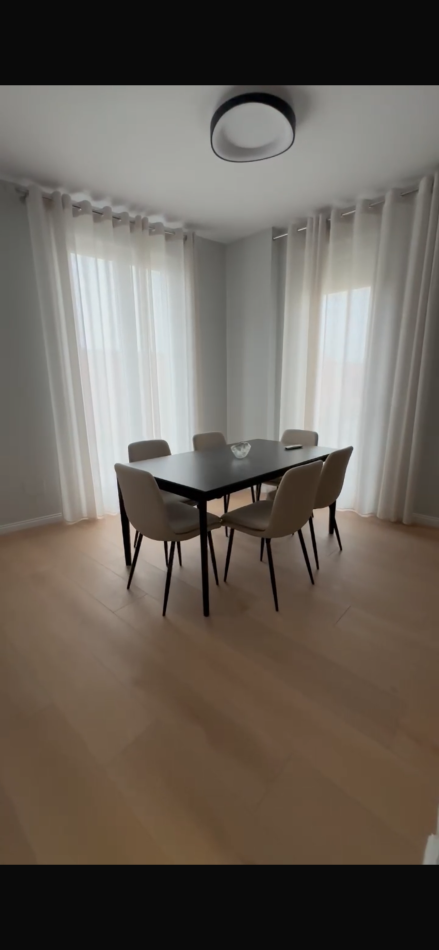 Tirane, jepet me qera apartament 2+1+2 + Aneks + Ballkon Kati 7, 117 m² 1.000 € (Shyqyri Ishmi - klinika Gliozheni)
