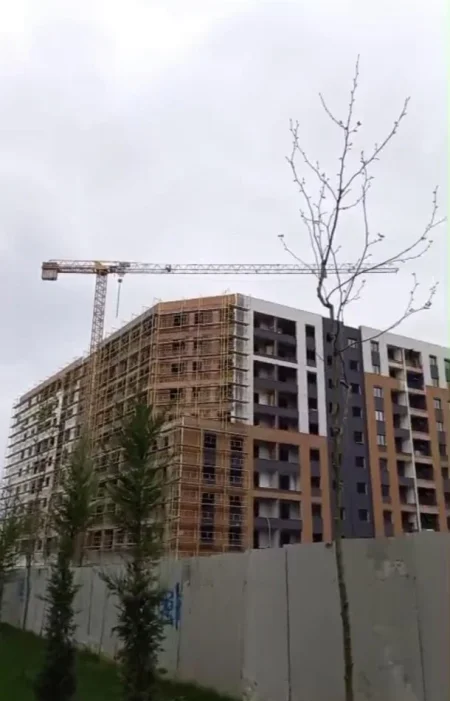 Tirane, shitet 2+1 Kati 6, 107 m² 144.000 € (Prane Vila L)