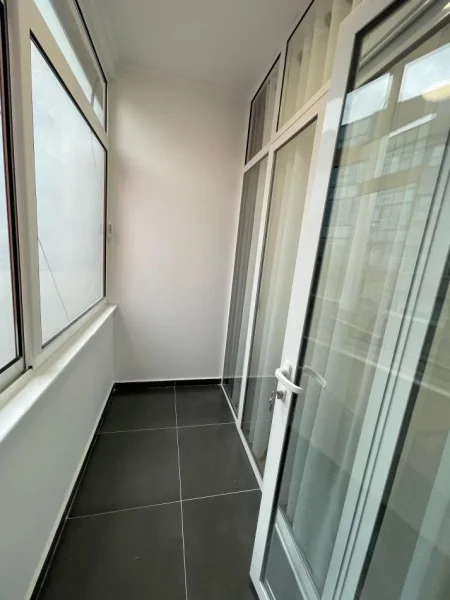 Tirane, shitet apartament 2+1+Ballkon Kati 6, 96 m² 150.000 € (Rruga Dritan Hoxha)