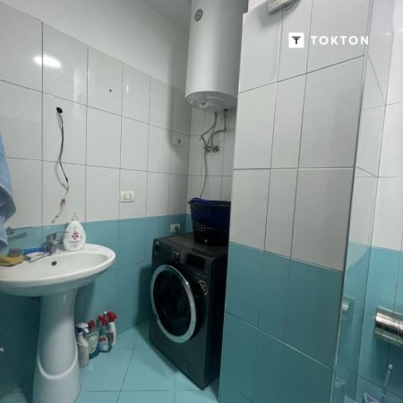 Tirane, jepet me qera apartament Kati 2, 100 m² 450 € (Rruga e Teleferikut, Fresku, Tiranë, TT 1942)