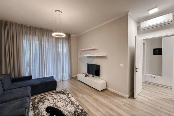 Tirane, shitet apartament 1+1 Kati 5, 124 m² 349.000 € 