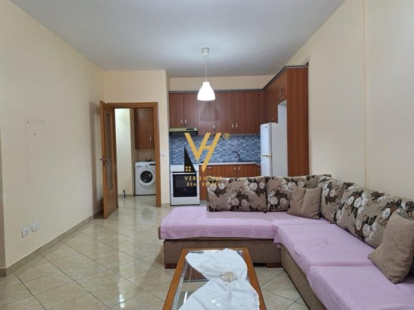 Tirane, jepet me qera apartament 1+1+Ballkon Kati 5, 65 m² 450 € (DON BOSKO)