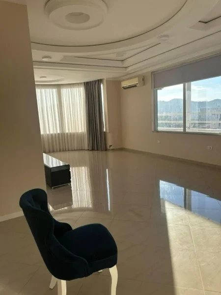 Tirane, shitet apartament 2+1+Ballkon Kati 11, 153 m² 244.800 € (MYSLYM SHYRI)
