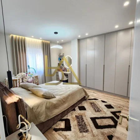 Durres, shitet apartament 2+1+Aneks+Ballkon Kati 6, 66 m² 148.000 € (plazh iliria)