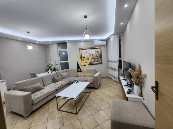 Tirane, shitet apartament 1+1+Ballkon Kati 2, 75 m² 95.000 € (SHKOZE)