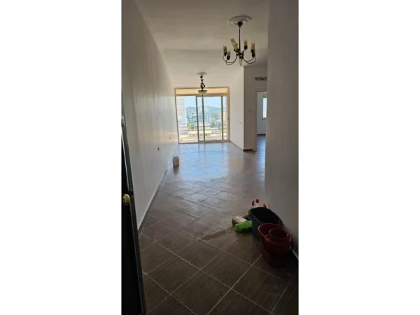 Durres, shitet apartament 1+1+Ballkon Kati 8, 80 m² 80.000 € (plazh iliria)