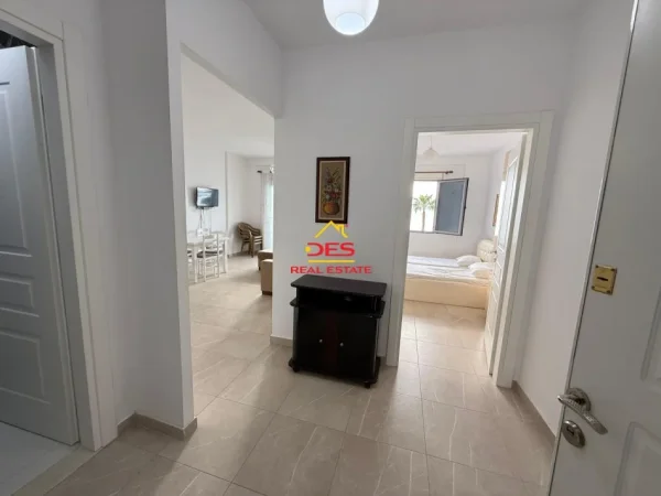 Vlore, shitet apartament 1+1+Ballkon Kati 2, 67 m² 210.000 € (Rruga Çamëria)